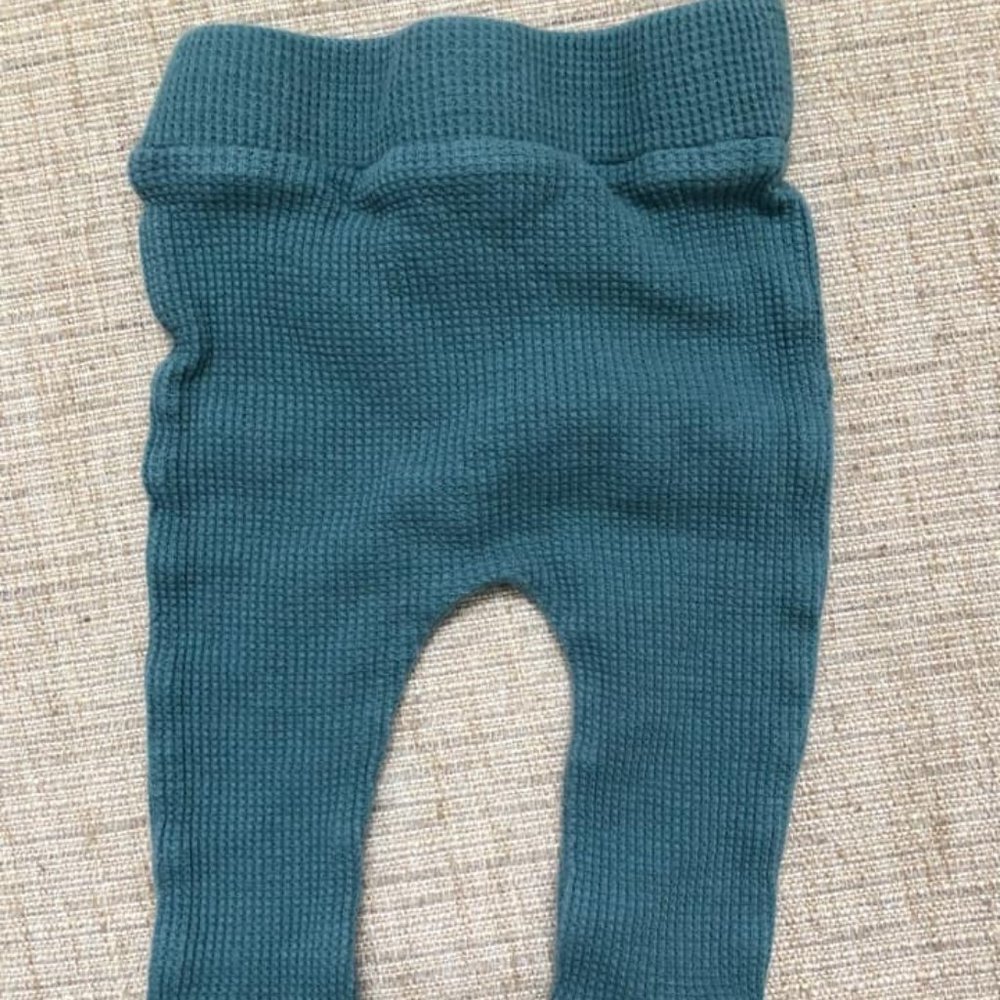 nwot footed pant in sea pine